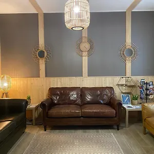  Auberge de jeunesse Bohobos